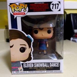 Eleven snowball dance funko pop
